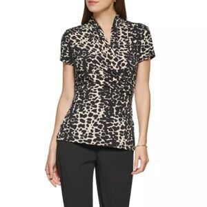 DKNY Blouse Women's Size XL Black / Beige Leopard Print Short Sleeve Wrap V neck